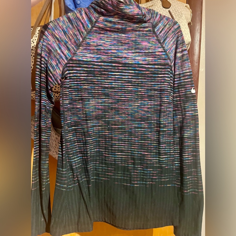 Nike Top